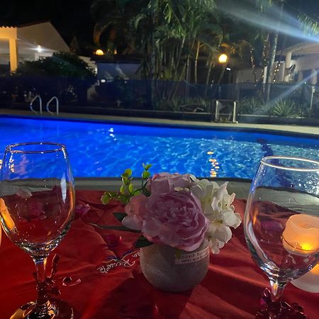 Hotel Villa Ricaurte Bagian luar foto